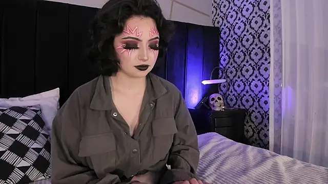 Adeelinee's cam snapshot