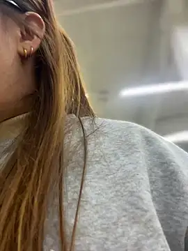 Cloew_Marz's cam snapshot