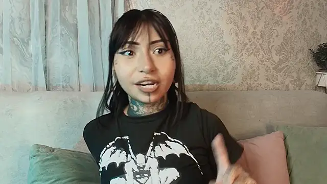 Evangeline_bell's cam snapshot