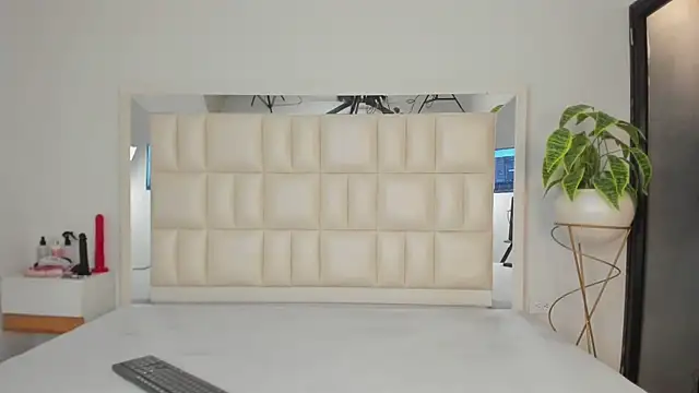 Alhana_pulido's cam snapshot