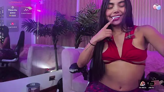 Lanna_risso's cam snapshot