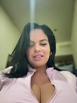 AliceStarshine's cam snapshot