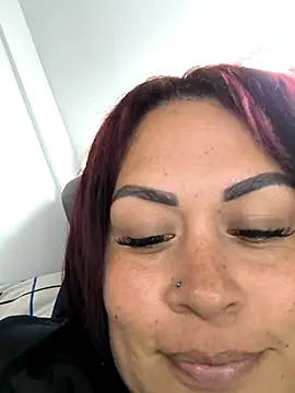 Natasha_mommy's cam snapshot