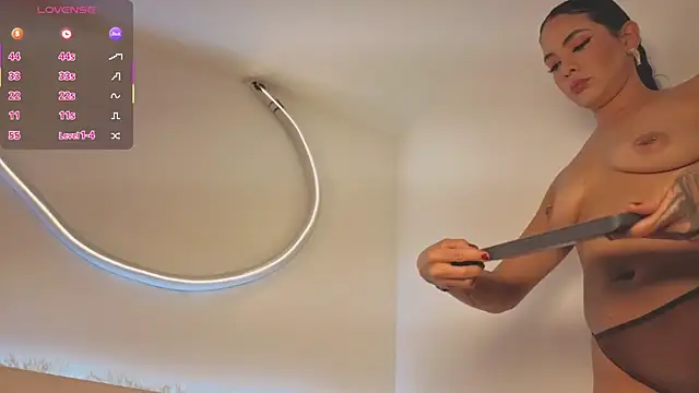 lulu_wonder's cam snapshot