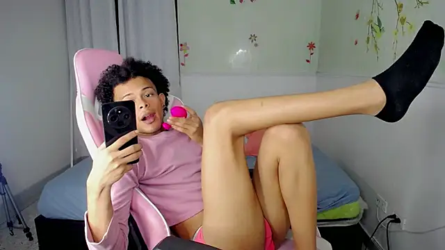 chloe_king's cam snapshot