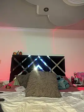 antonhella1's cam snapshot