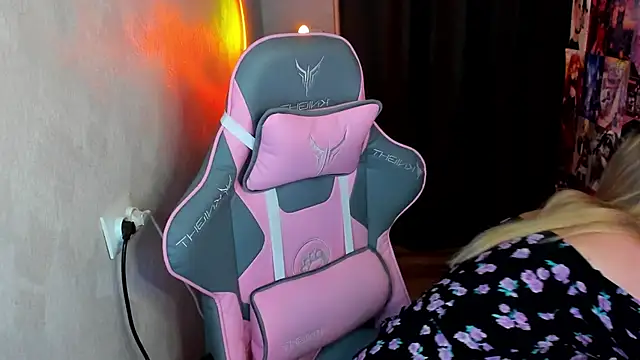 NicoleRiccii's cam snapshot