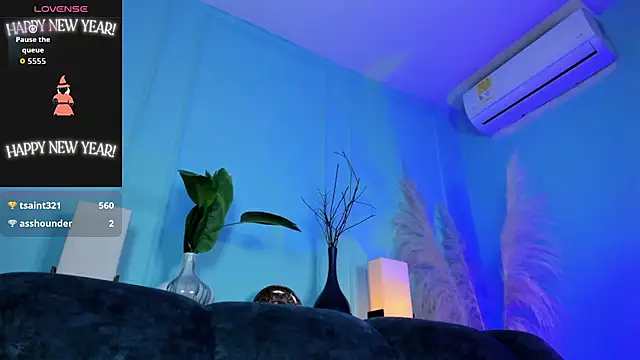 Elizabeth_VonSweet's cam snapshot