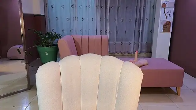 sweet_ahinara's cam snapshot