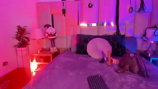 Violett_Sinclair's cam snapshot