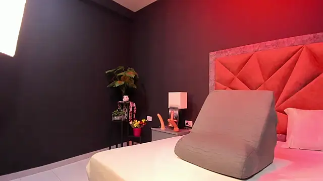 mia_milff's cam snapshot