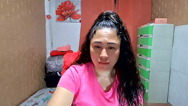 Ugly-Filipina's cam snapshot