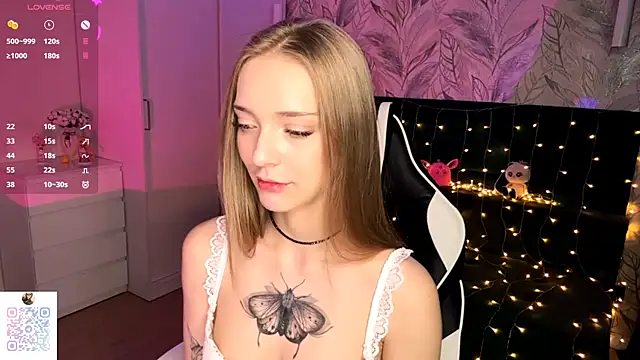 EvaPeace's cam snapshot