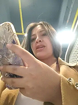 alana_69's cam snapshot