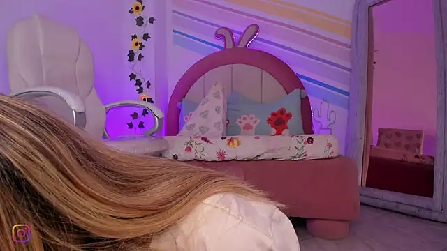 jana_parissi's cam snapshot