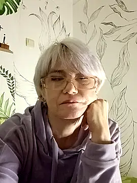 Catty_Lady's cam snapshot