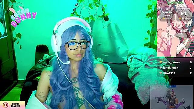 Roxanbunny1's cam snapshot