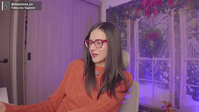 DanyNova_Co's cam snapshot