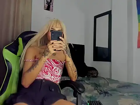 luna_gil_sex's cam snapshot