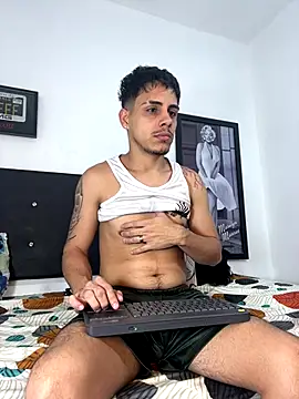 Luke_Stone's cam snapshot