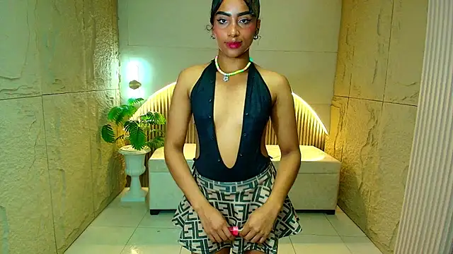 katty_berry_r's cam snapshot