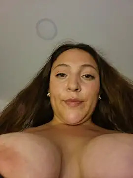 VickyHoult's cam snapshot