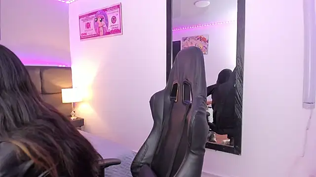 Caeli_Thalyana's cam snapshot