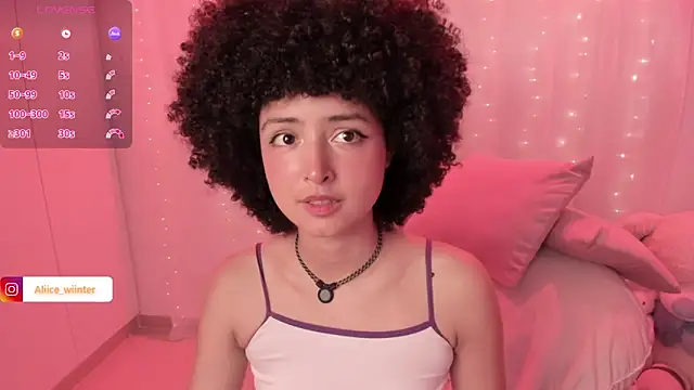 Alice_winter_'s cam snapshot