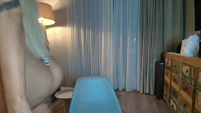 shayblonde's cam snapshot