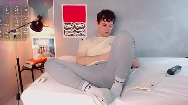 Elio555's cam snapshot