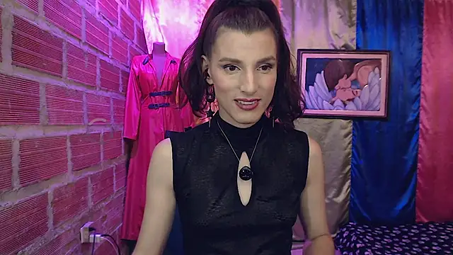 Moira-Hot's cam snapshot