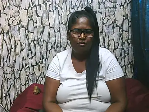 Exotic_indian95's cam snapshot