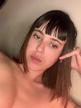 ninapellegrini17's cam snapshot