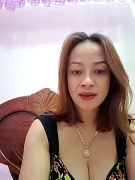 Baby-bigboobs20's cam snapshot