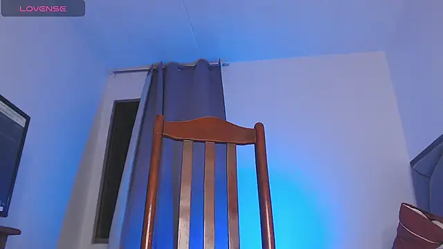 Logan_cocky's cam snapshot