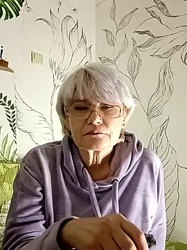 Catty_Lady's cam snapshot