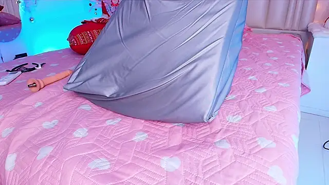 alanarose18's cam snapshot