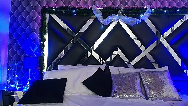 victoriaa_lee_'s cam snapshot