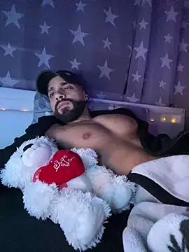 1Richrichard1's cam snapshot