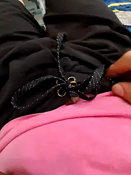 Knowing_Volley's cam snapshot