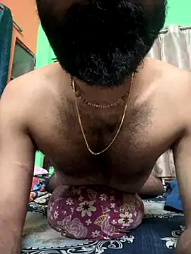 ALWAYSHORNYDADDY live sex cam