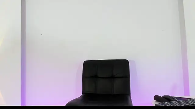 PrettyAngel__'s cam snapshot