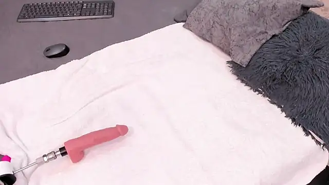 SASHA_BROWNIE__'s cam snapshot