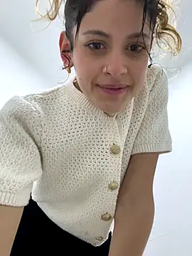 alana15 live sex cam