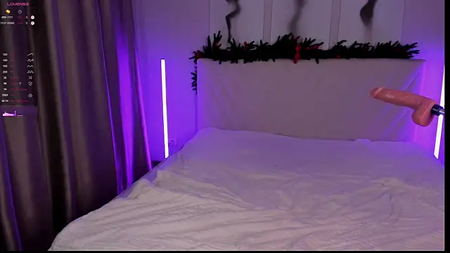 EmmaBarbs's cam snapshot