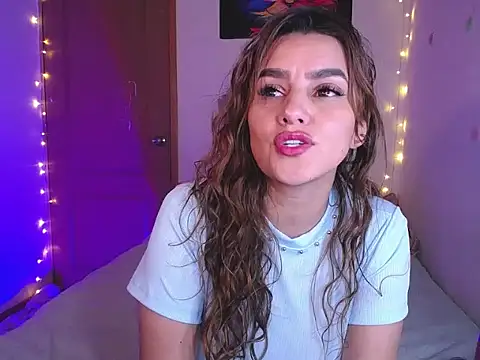 Lu_perez's cam snapshot