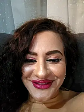 QueensInspireKings's cam snapshot