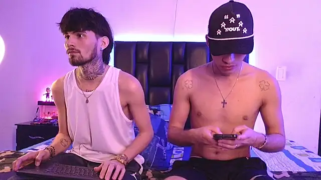 Brutal_Sex_Fucking's cam snapshot