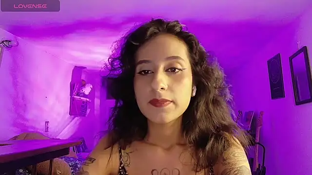 atenea_dragon__'s cam snapshot