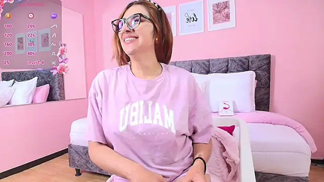 maddie_beauty's cam snapshot